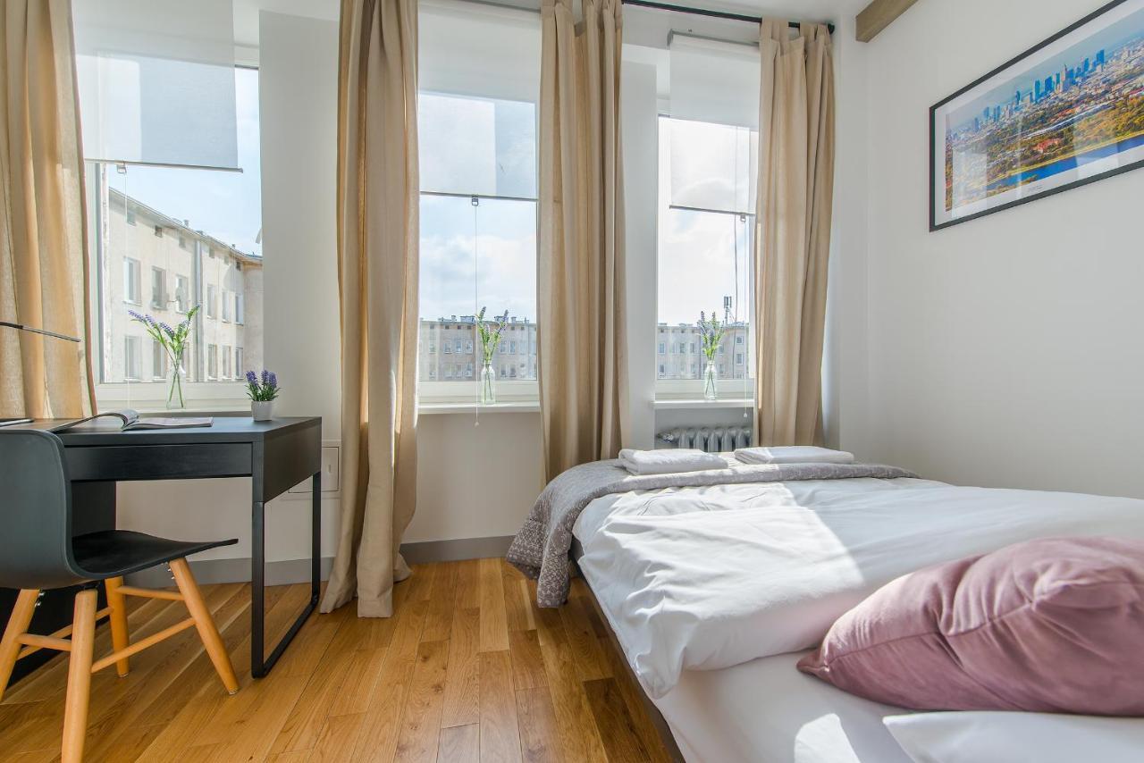 Dworzec Centralny P&O Serviced Apartments ワルシャワ エクステリア 写真