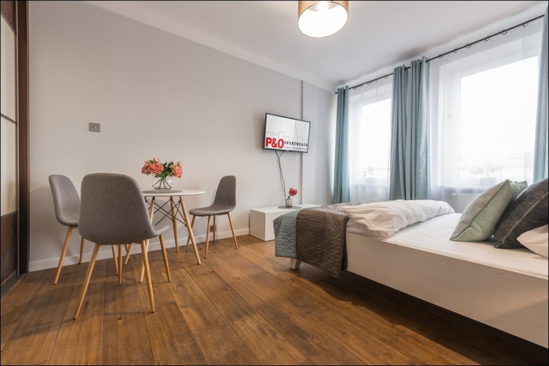 Dworzec Centralny P&O Serviced Apartments ワルシャワ エクステリア 写真